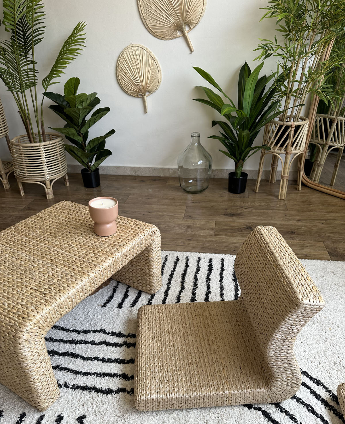 Rattan floor chair
