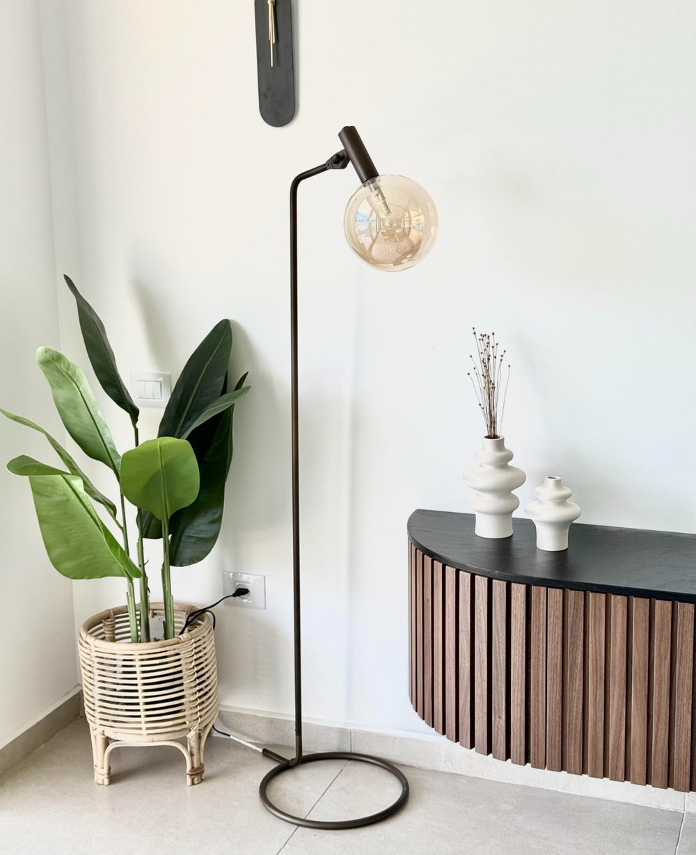 Iron מנורת (B2B)