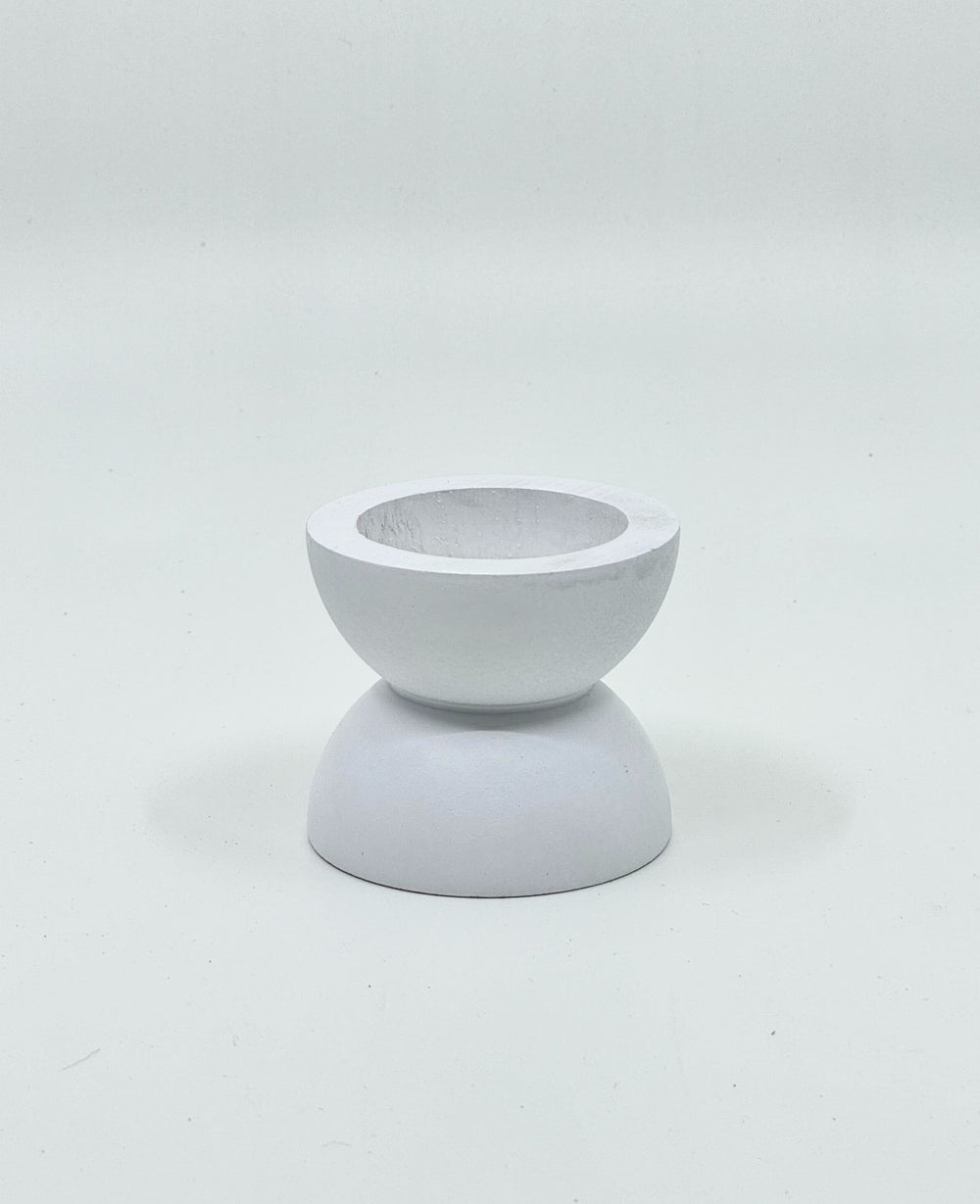 פמוט עץ לילי (B2B)