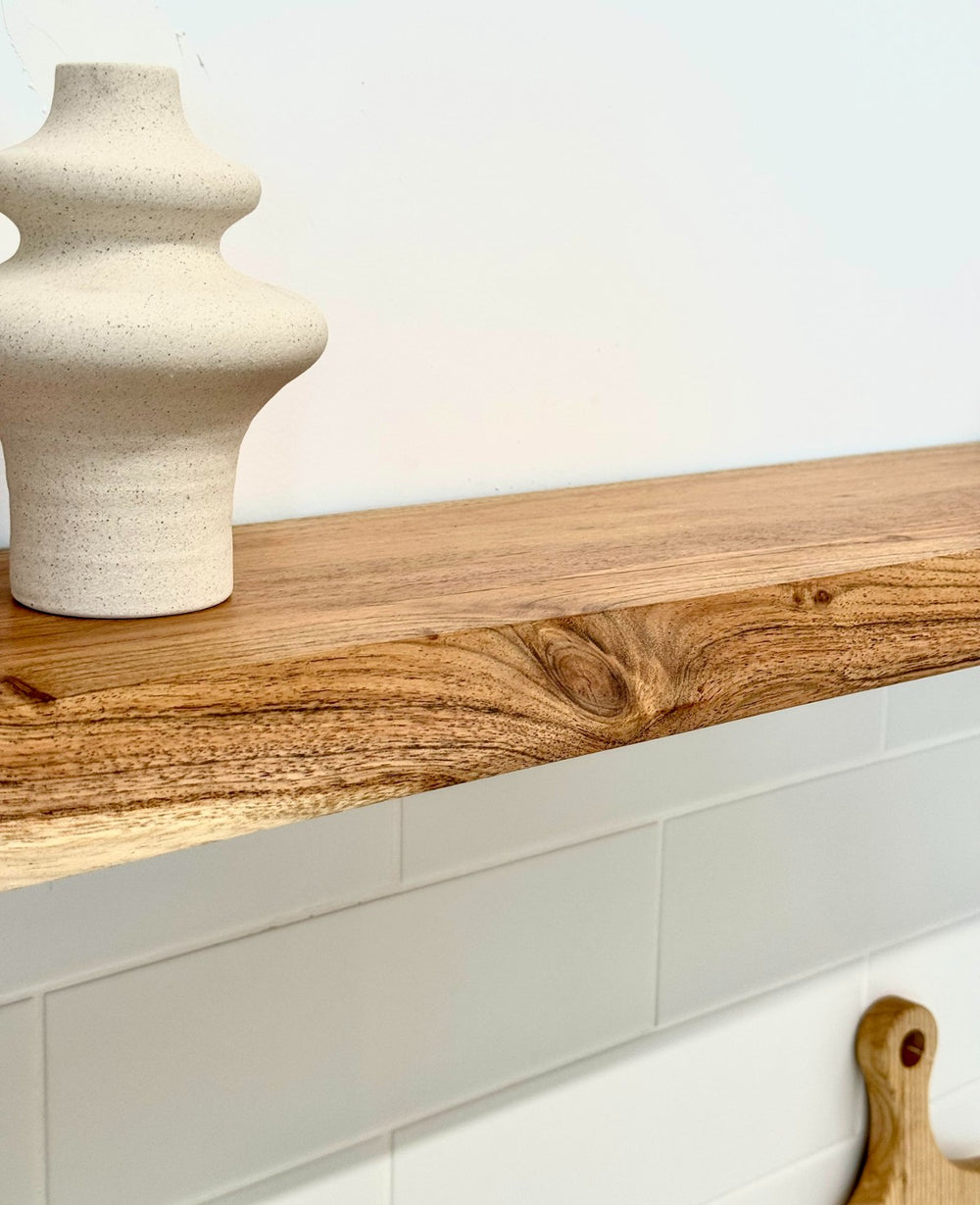 מדף עץ השיטה (B2B)