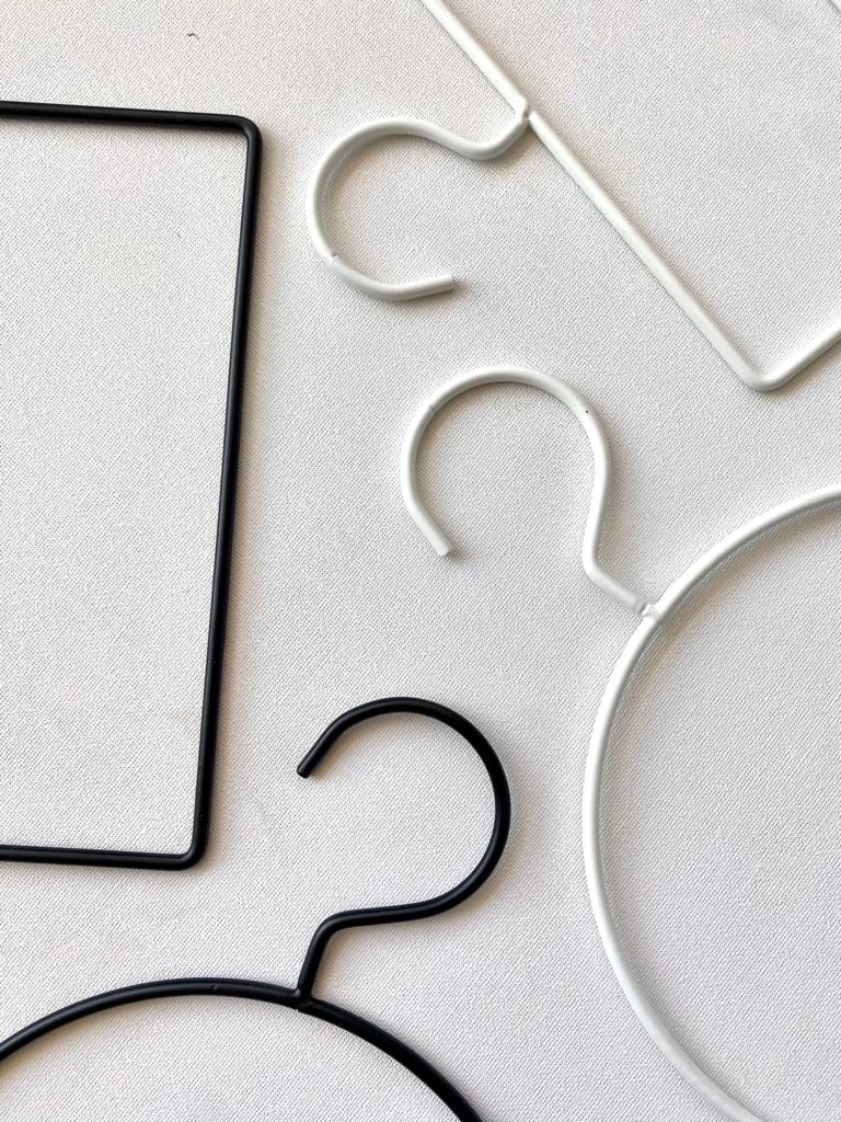 קולב מתכת מלבני