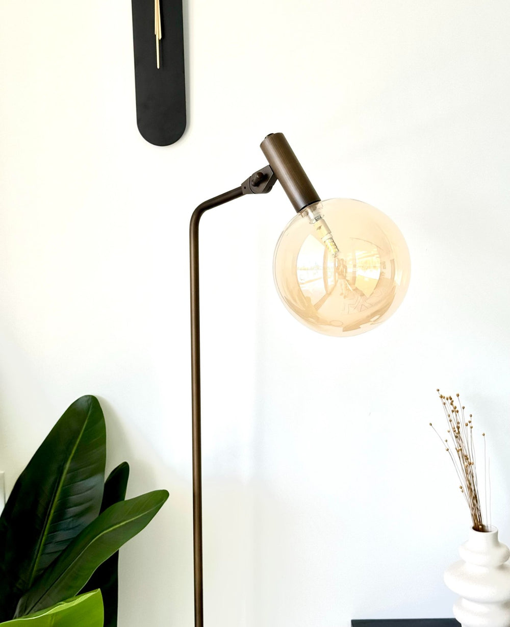 Iron מנורת (B2B)