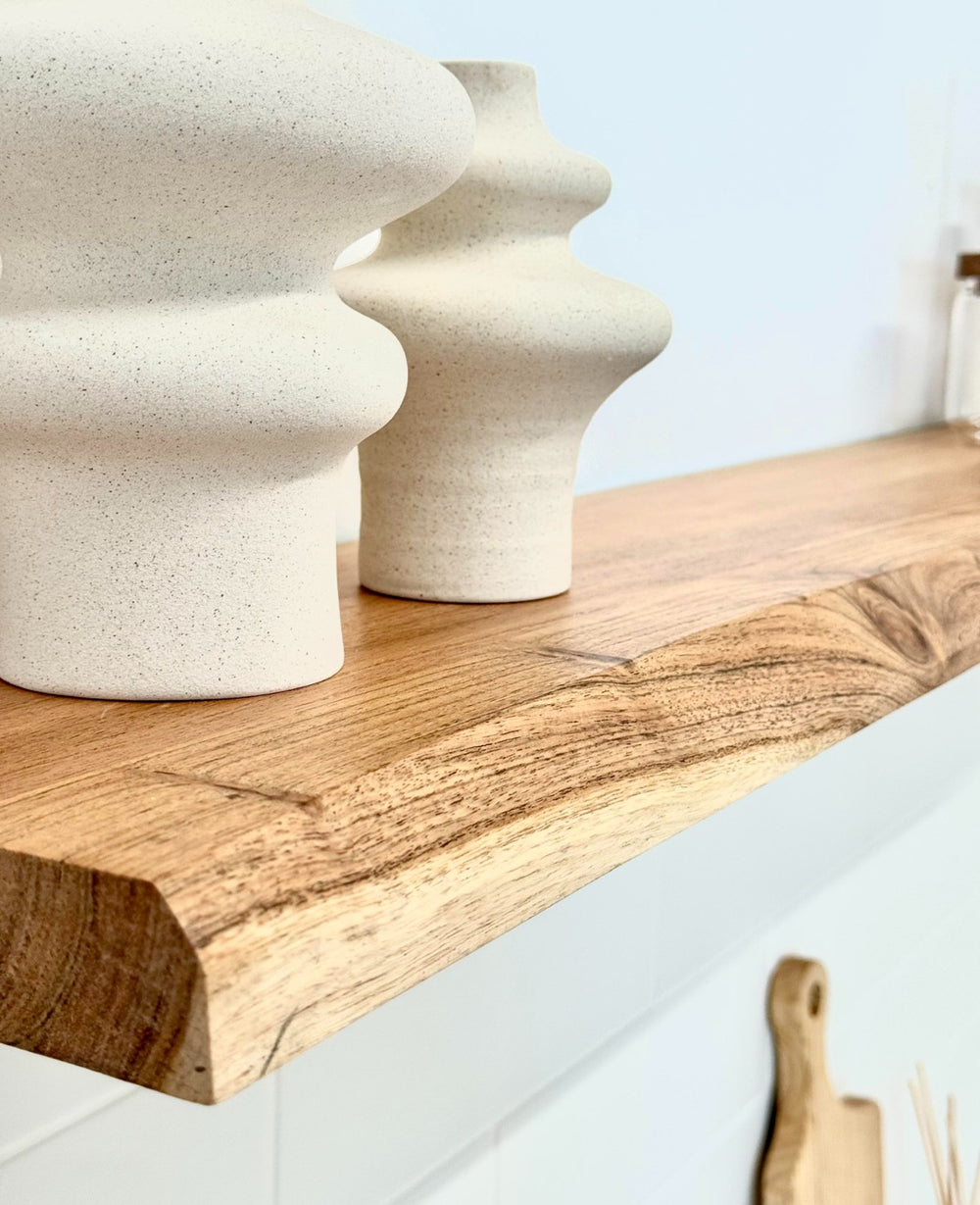 מדף עץ השיטה (B2B)