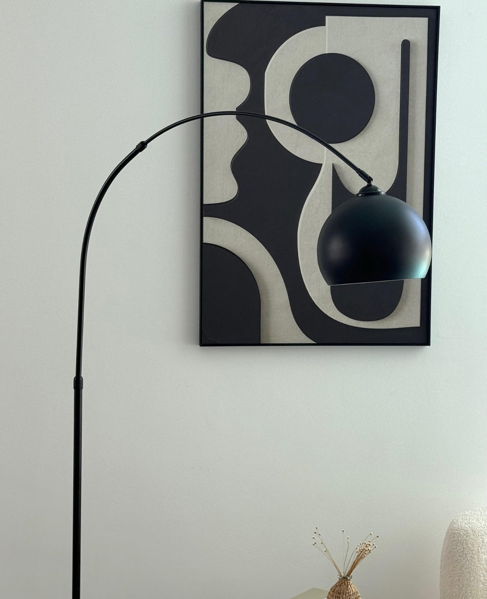 BAUHAUS BLACK מנורת