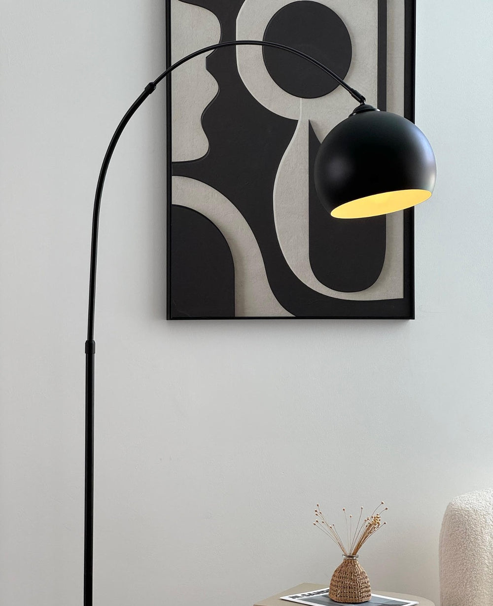 BAUHAUS BLACK מנורת