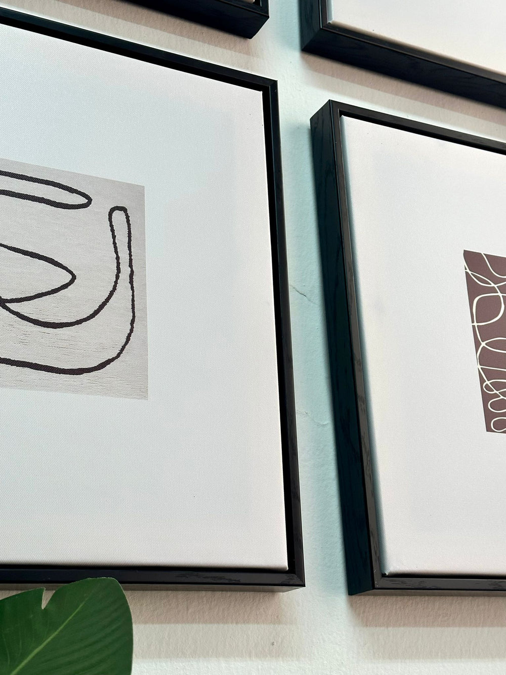 תמונות קיר מונו ליינס