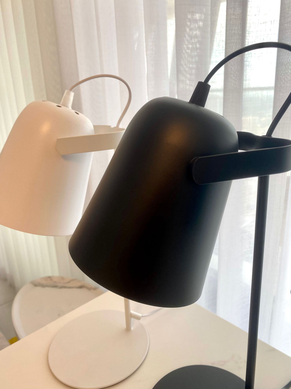 מנורת הלסינקי (B2B)