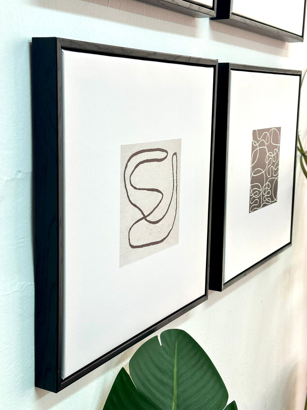 תמונות קיר מונו ליינס