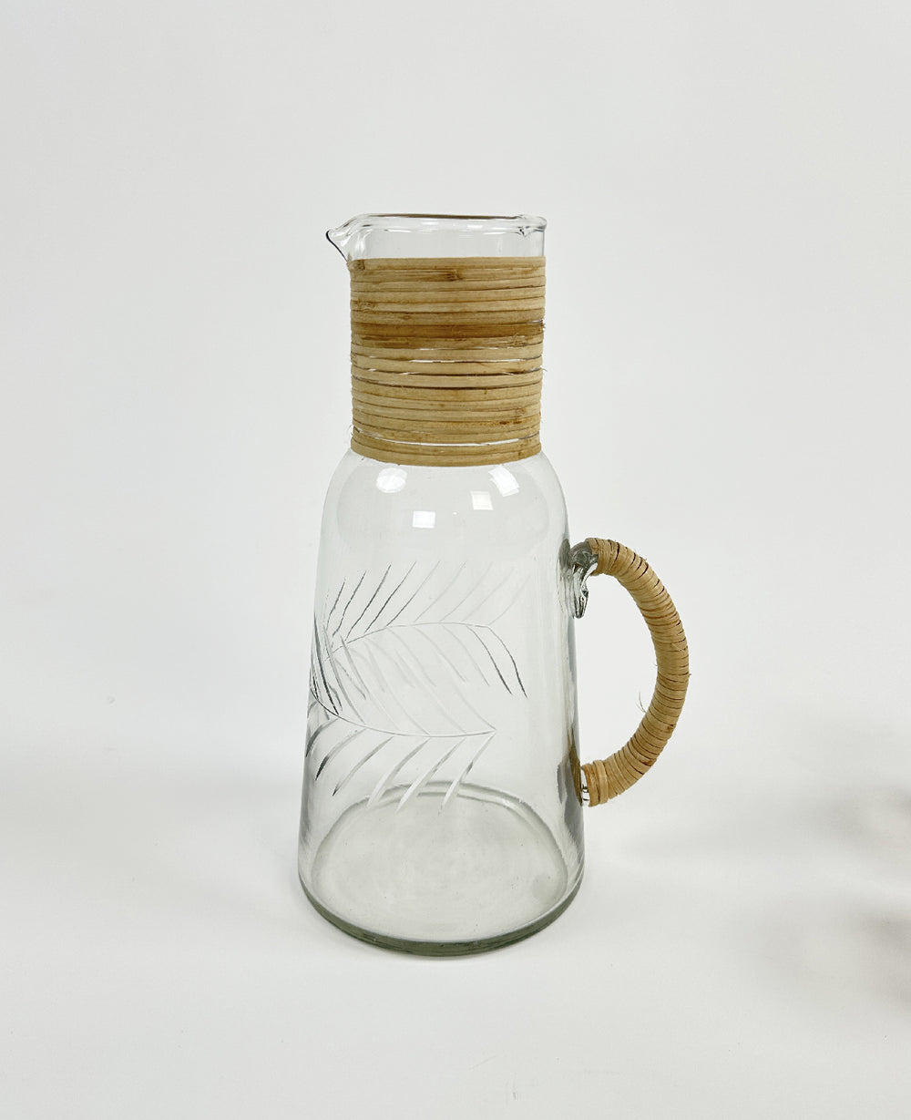 קנקן וכוסות שתייה לוטם