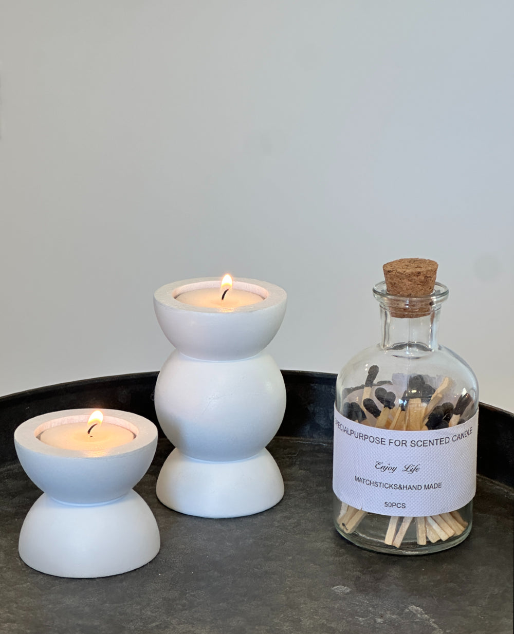 פמוט עץ לילי (B2B)