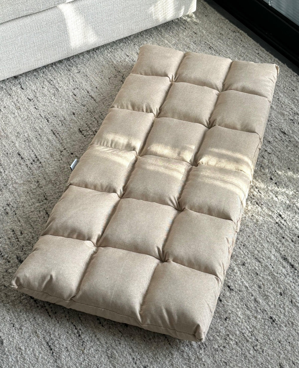 מכירה מוקדמת - Classic Beige כיסא יפני