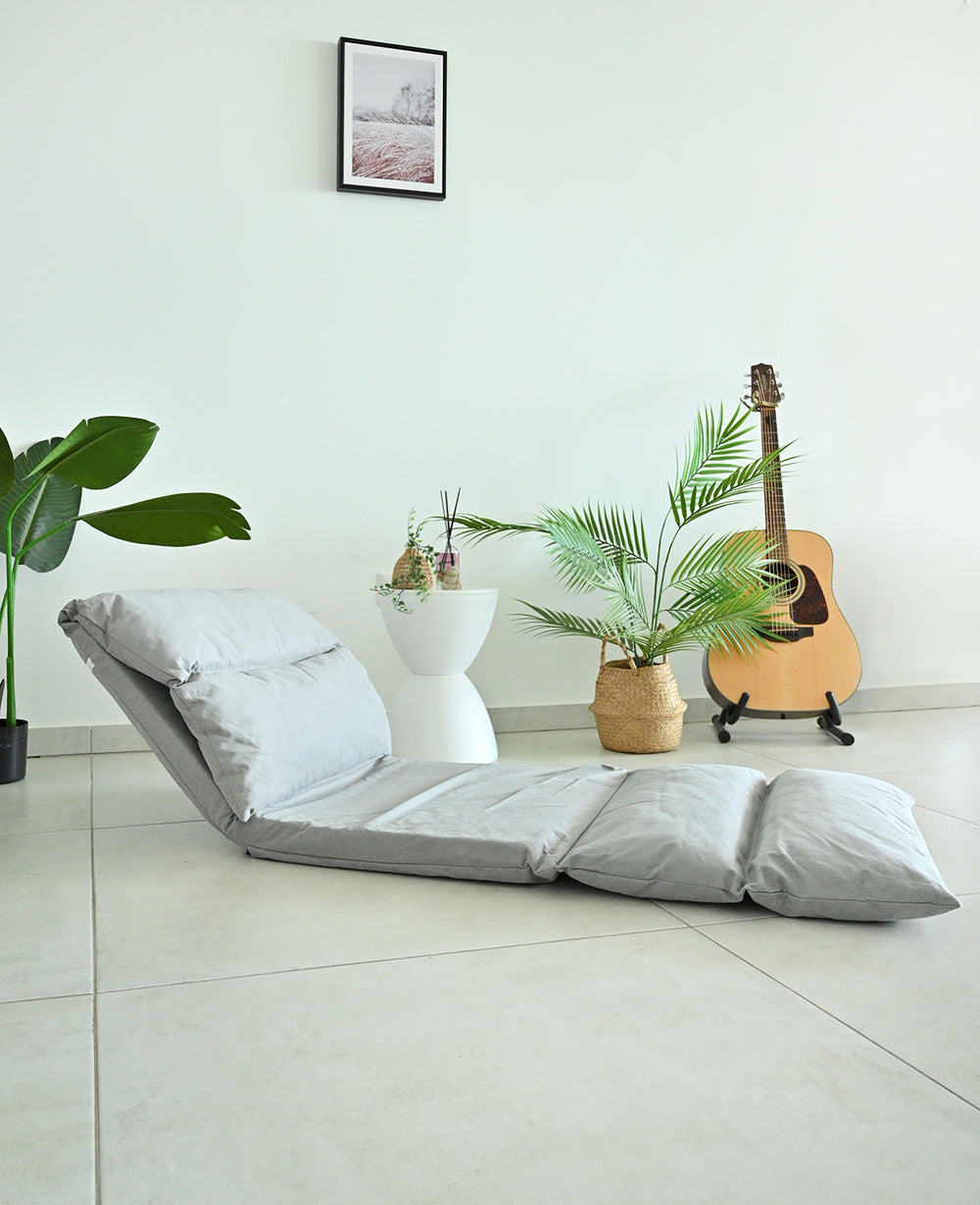 מכירה מוקדמת - Long grey כיסא יפני