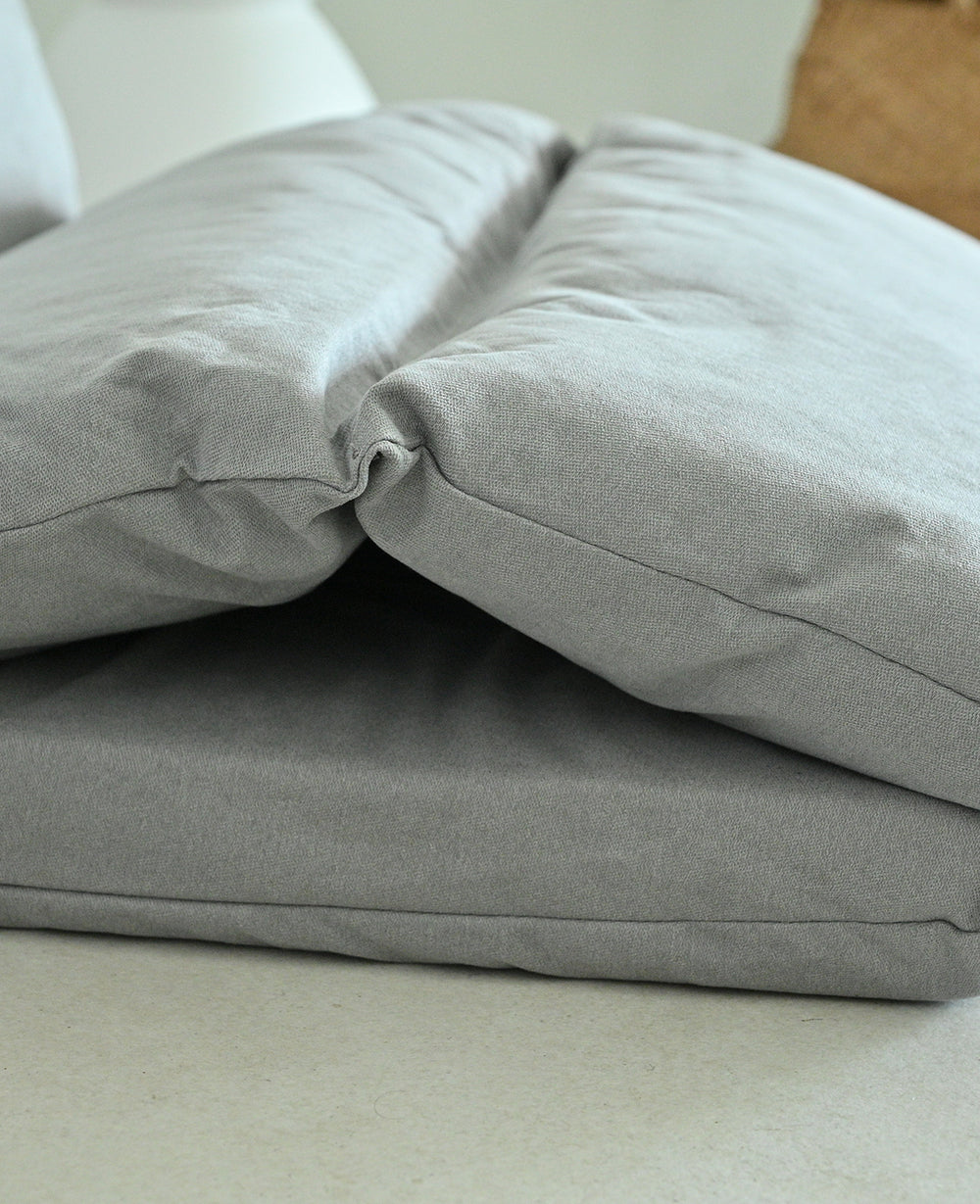 מכירה מוקדמת - Long grey כיסא יפני