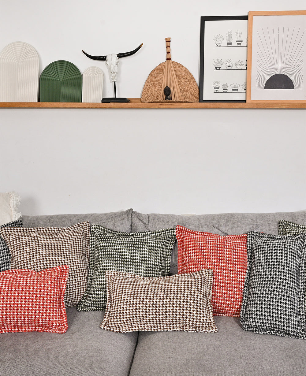 כרית אייטיז שחורה (B2B)