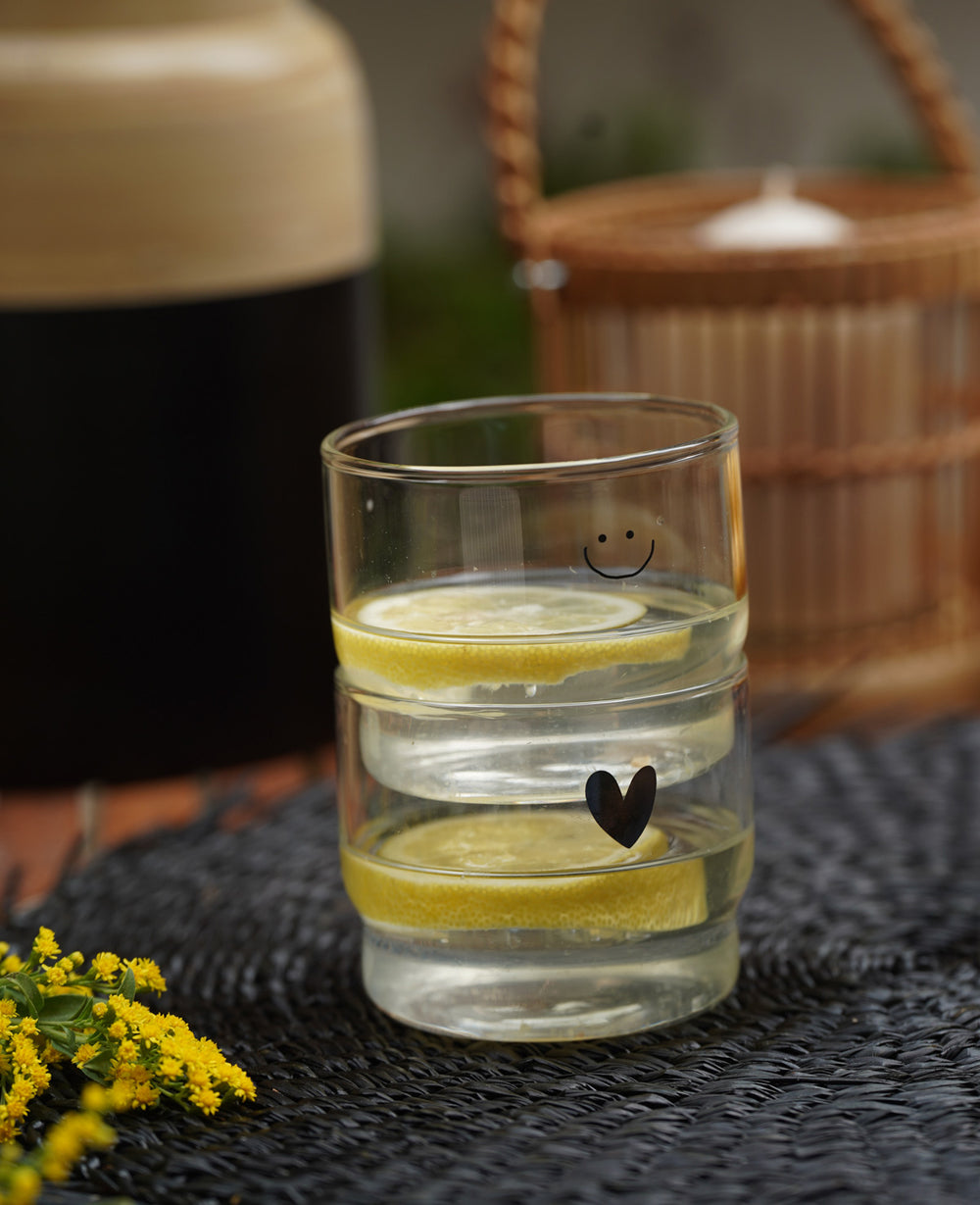 כוס זכוכית סמיילי / קוי - מכירה מוקדמת