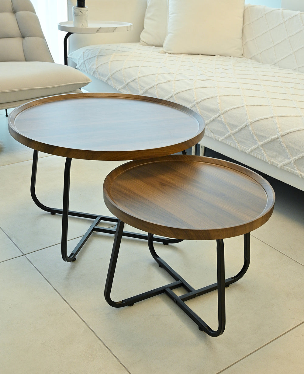 שולחן עץ מארון