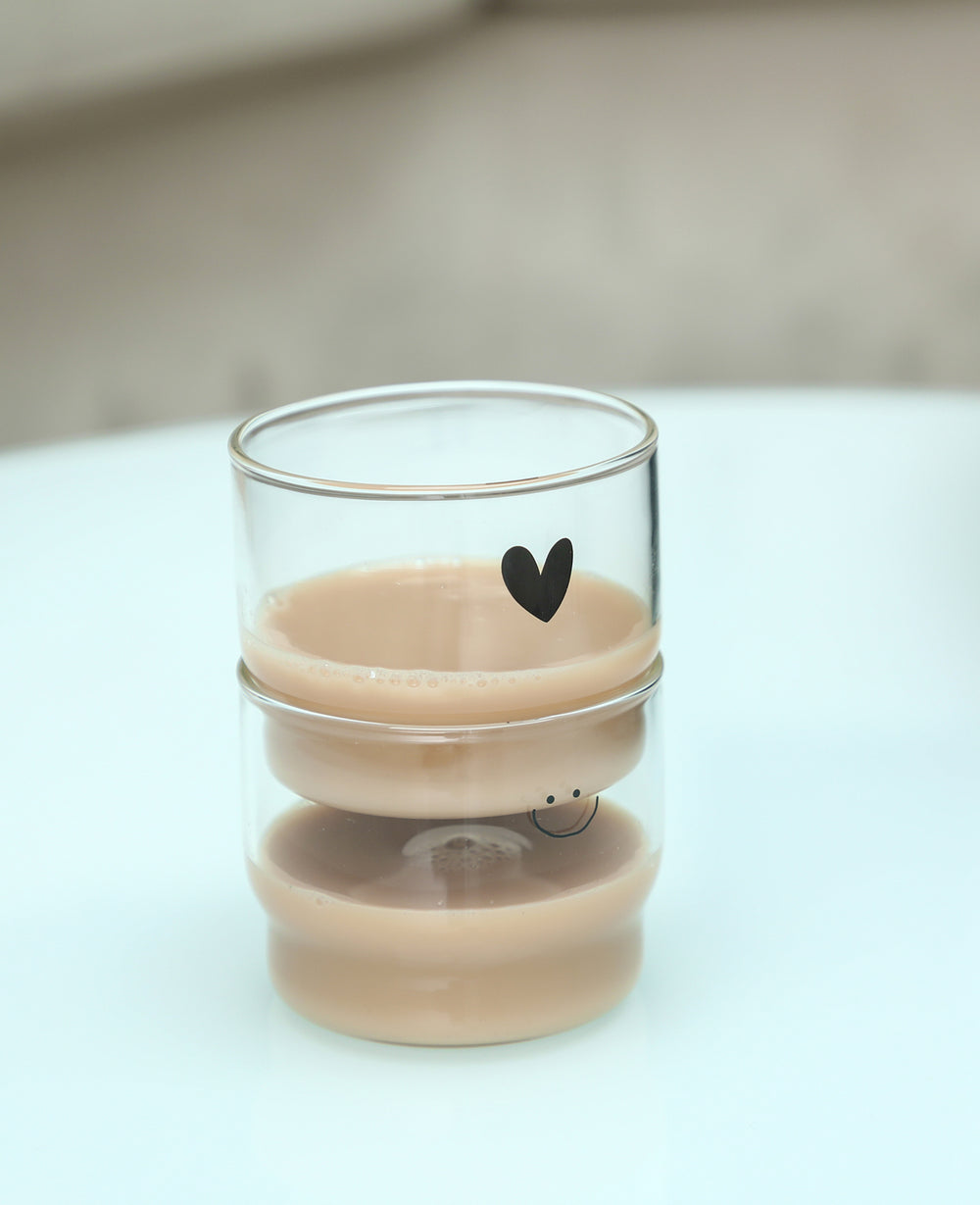 כוס זכוכית סמיילי / קוי - מכירה מוקדמת