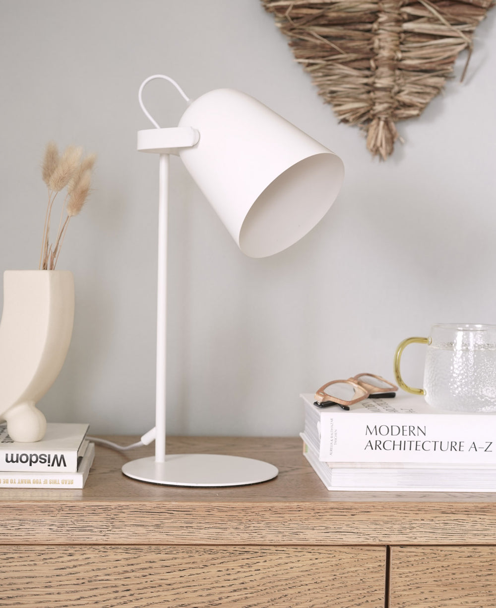 מנורת הלסינקי (B2B)