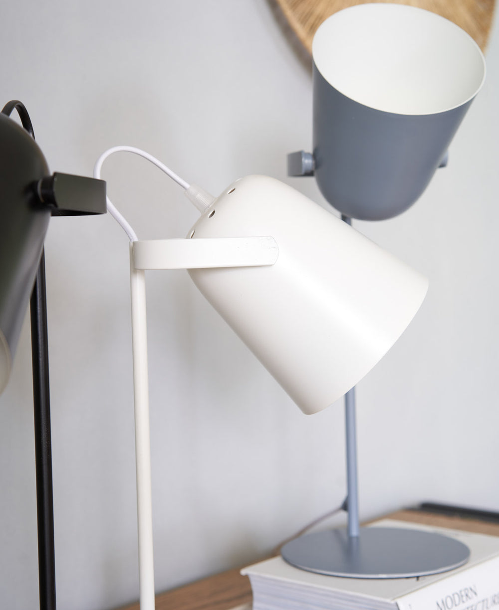 מנורת הלסינקי (B2B)