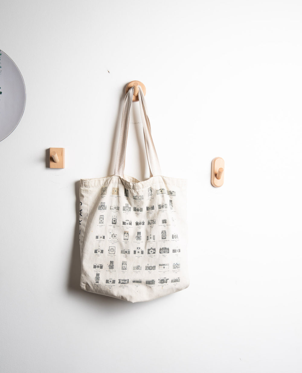 מתלה קיר אלון (B2B)