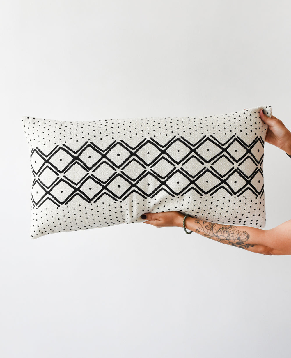 כרית נוי רישקש לונג (B2B)