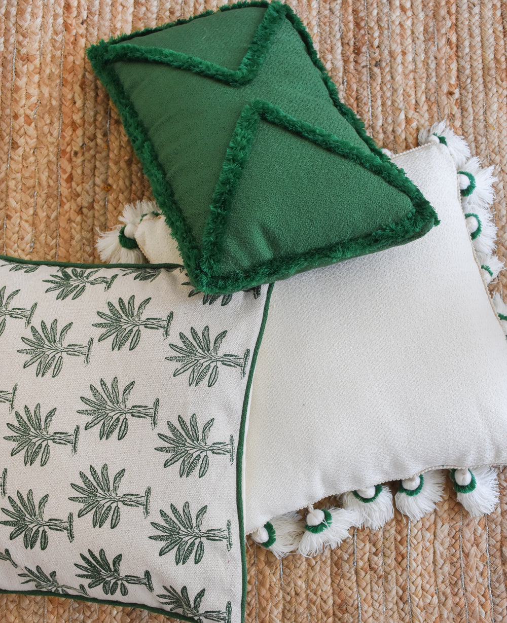 כרית נוי גרין גדילים (B2B)