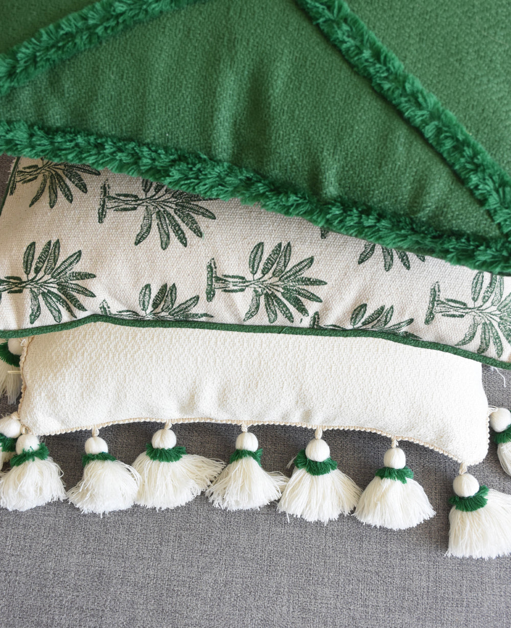 כרית נוי גרין גדילים (B2B)