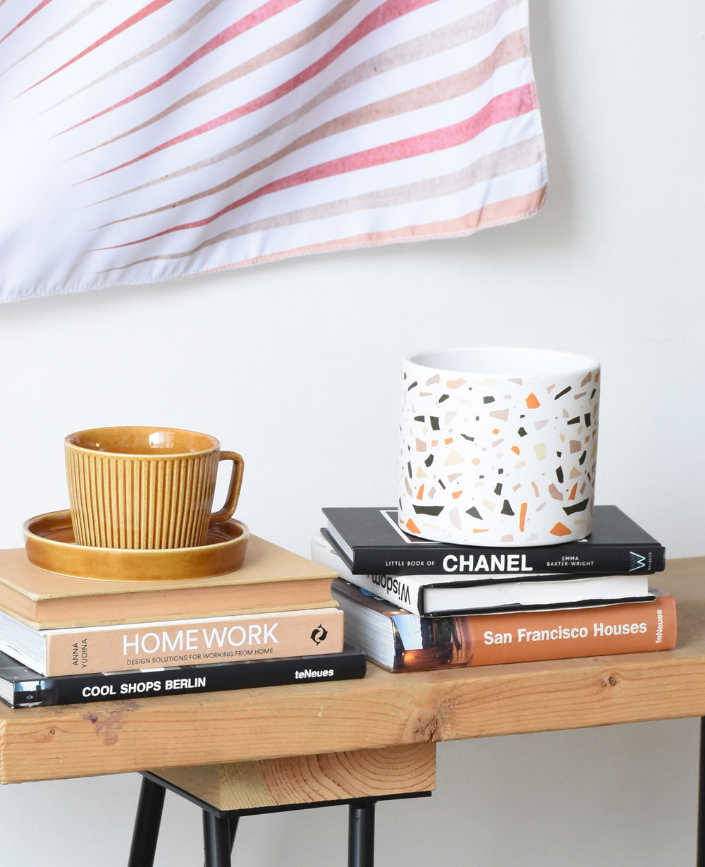 כלי לעציץ טרצו (B2B)