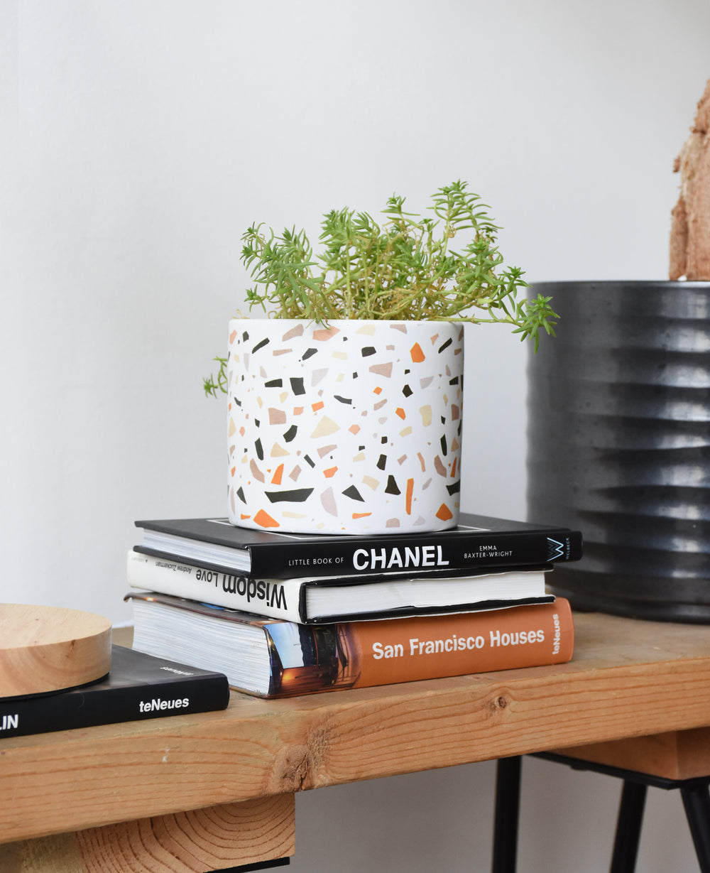 כלי לעציץ טרצו (B2B)