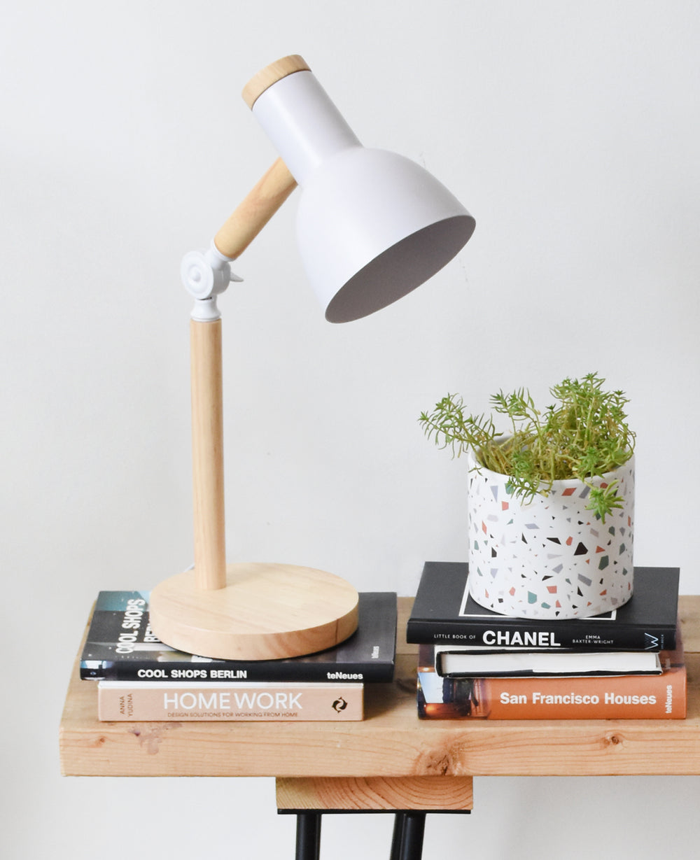 מנורת מקרון (B2B)