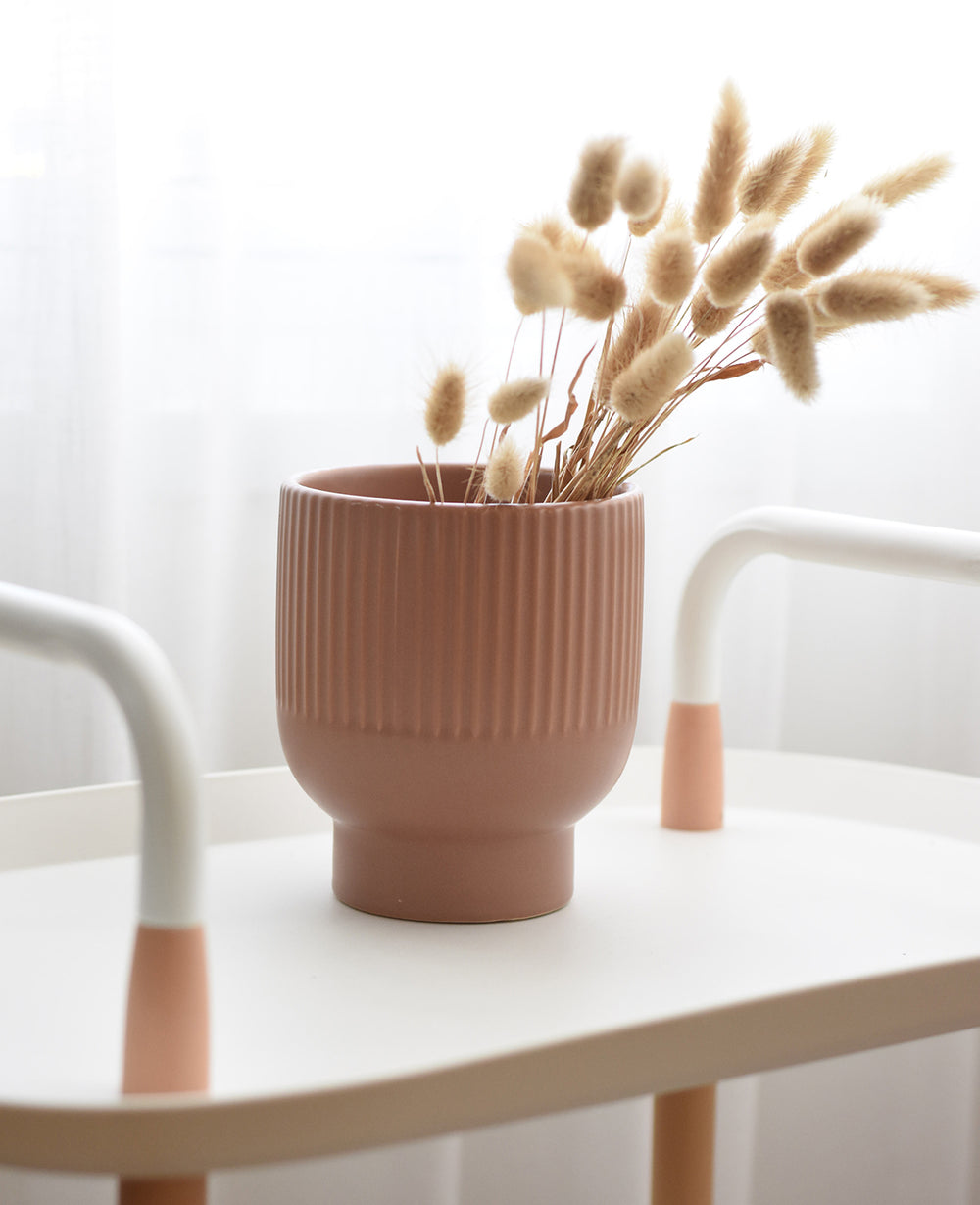 כלי לעציץ סטרייפ