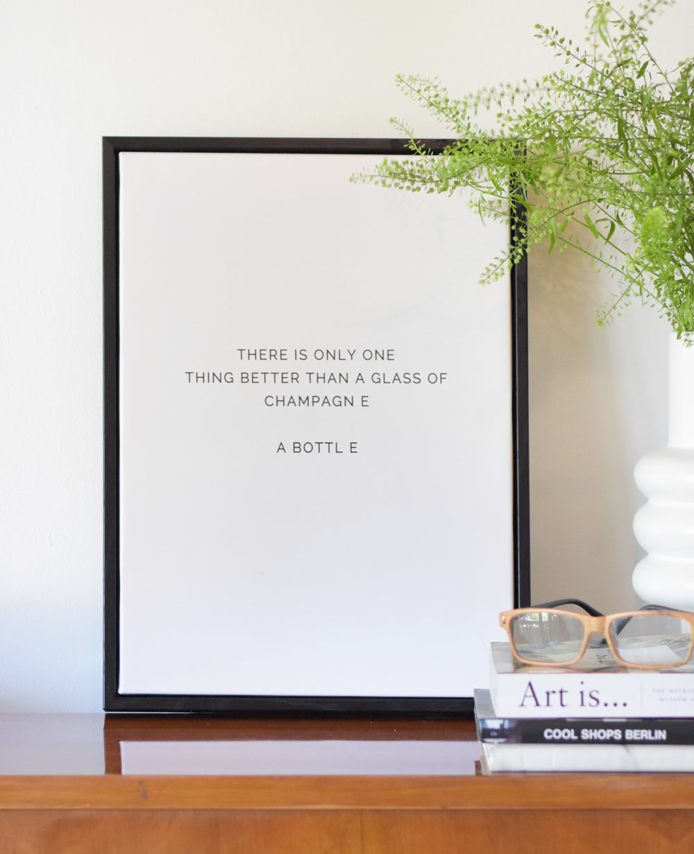 תמונת קיר שמפיין (B2B)